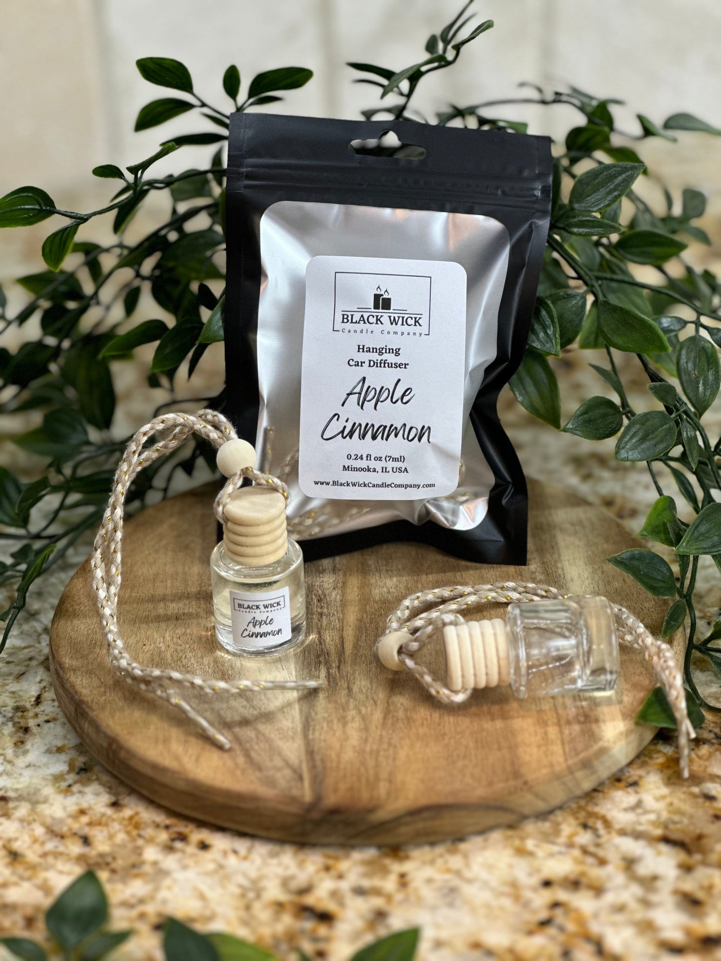 Apple Cinnamon | 0.24oz Car Diffuser