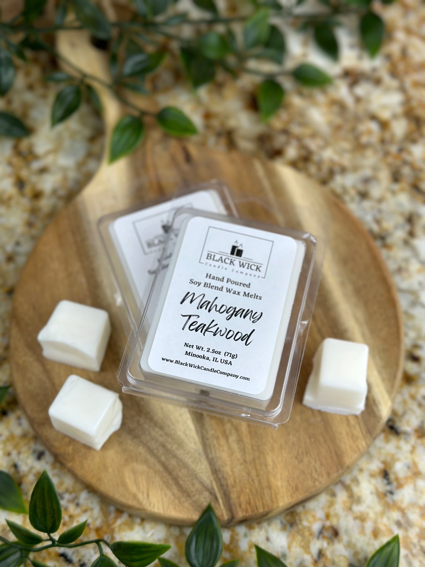 Mahogany Teakwood | 2.5oz Wax Melt Clamshell